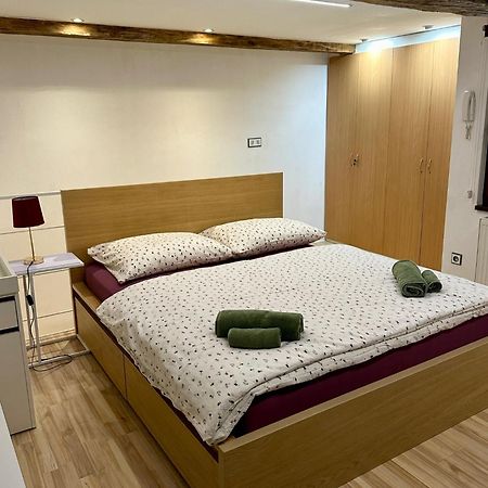 Palac Anezka D1 Apartment Бърно Екстериор снимка